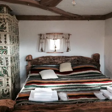 гардига Nyaraló